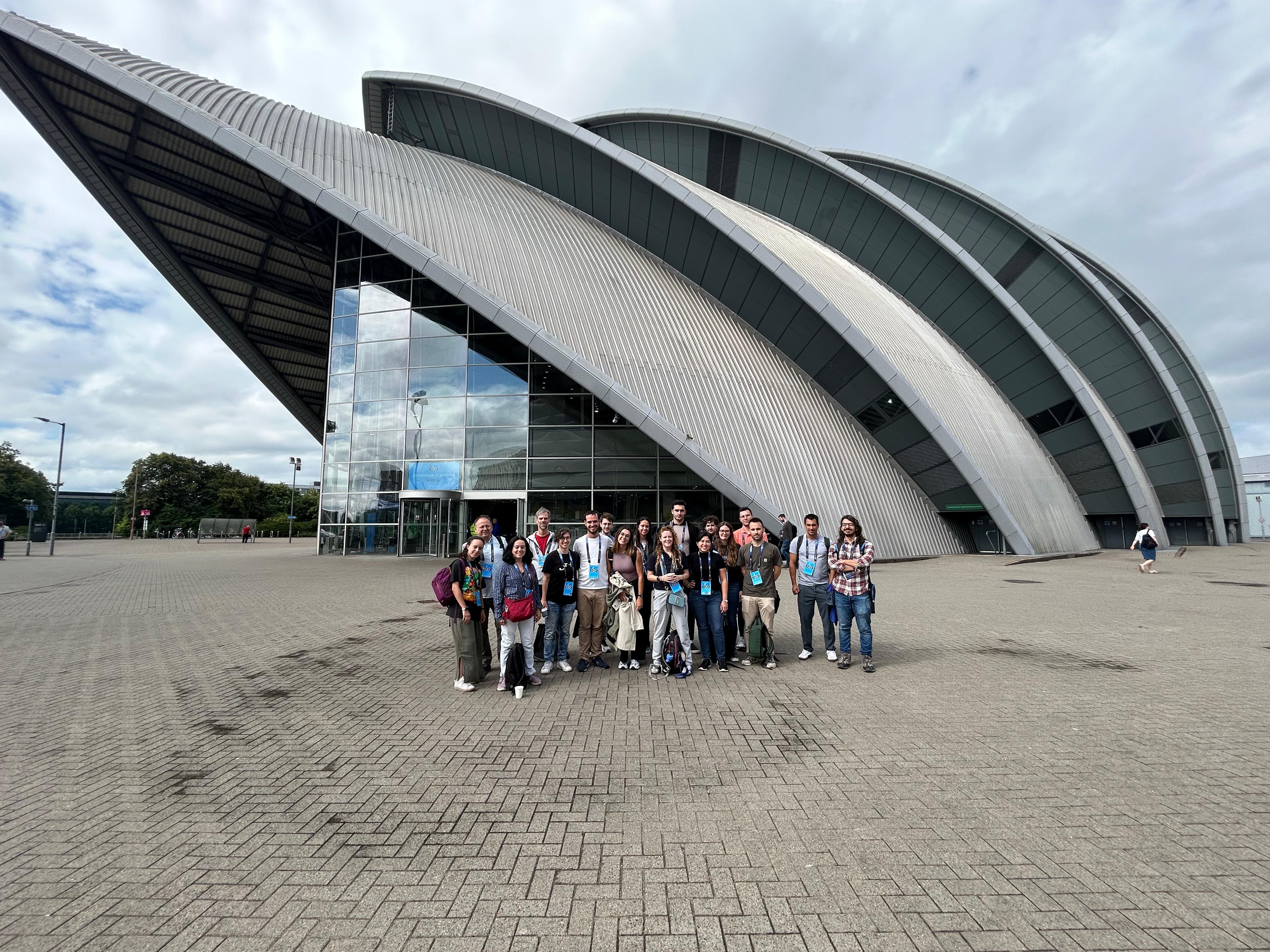 UIB GRAVITY group together in the event GRAVITY group present!